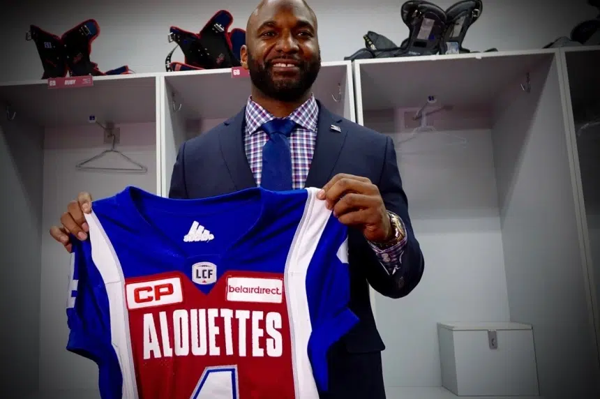 Alouettes 'wanted me here': Durant officially signs contract in Montreal