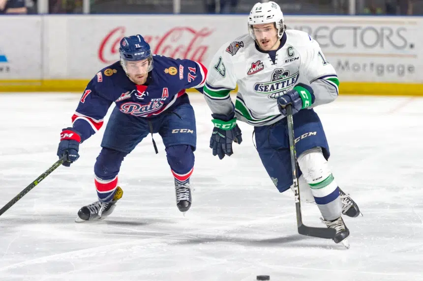 Pats lose 7-4 leaving Memorial Cup chance in jeopardy