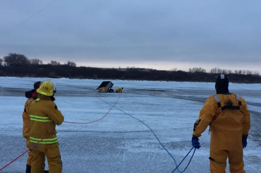 Thin ice: Sask. drivers warned after truck falls into river