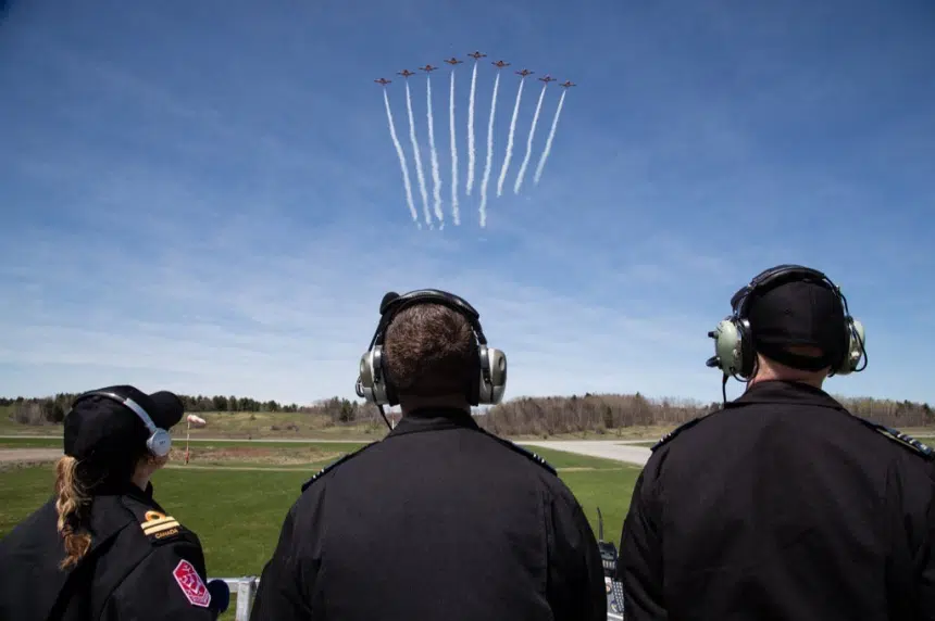 Snowbirds fly again at Canada Remembers Armed Forces Day