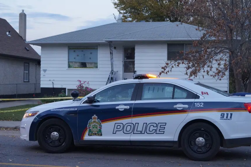Saskatoon stabbing sends man to hospital