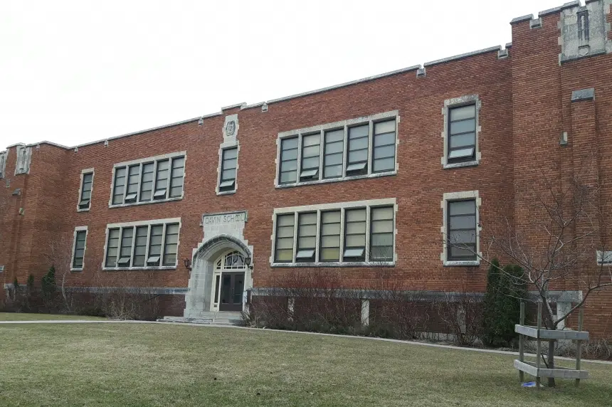 Link to residential schools stirs debate over name of Davin School in Regina