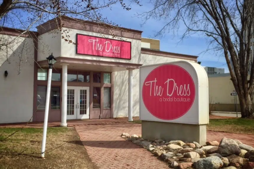 'Nothing sketchy:' The Dress owner says business still open