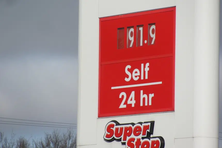 Gas prices up to 91.9 cents per litre in Regina and Saskatoon