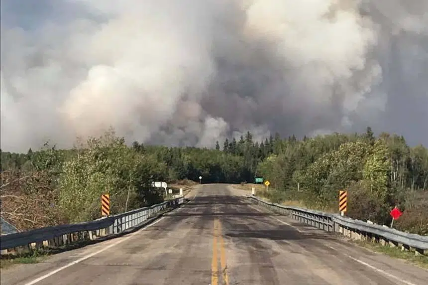 Hundreds flee as wildfires rage near Pelican Narrows