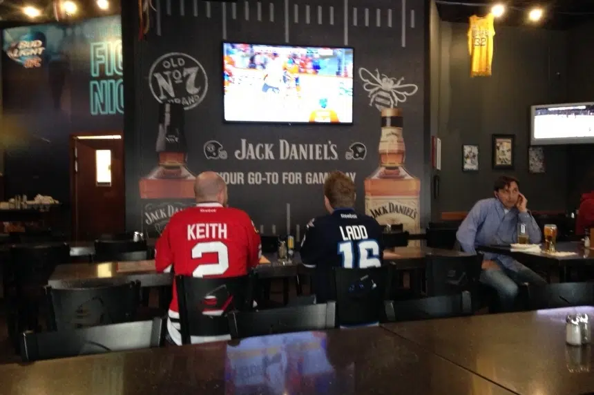 Regina sports bar gearing up for playoffs despite lack of Canadian teams