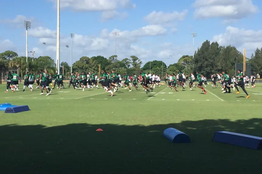 Rider fans show support at Florida mini-camp