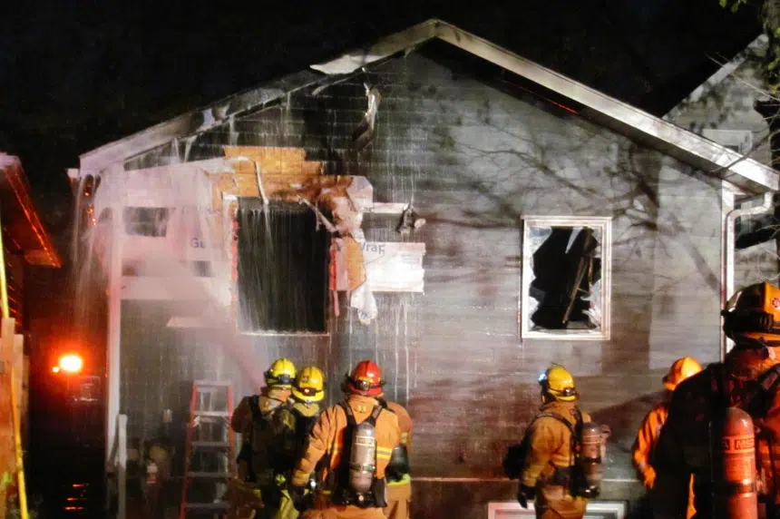 UPDATE: Fire crews handle blaze at home in Regina's North Central