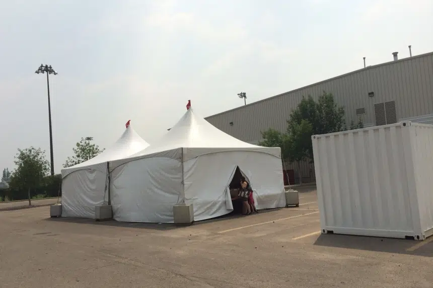 Salvation Army sets up donation tent at Saskatoon fire evacuation shelter