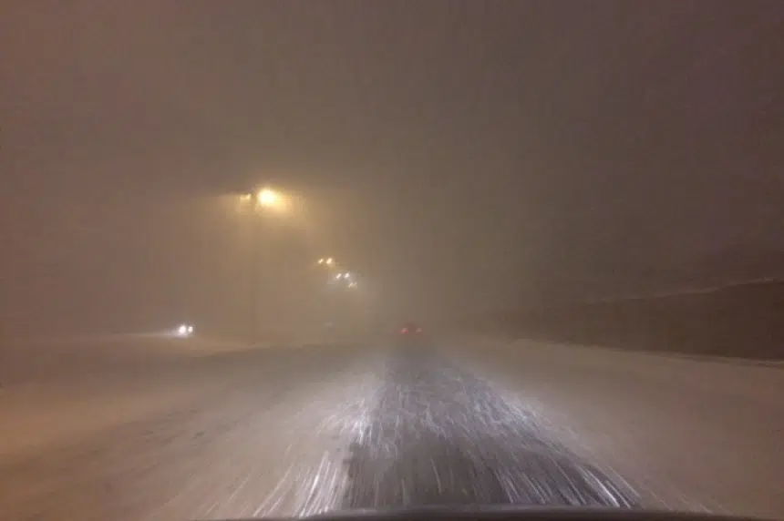 Sask. drivers deal with zero visibility during blowing snow advisory