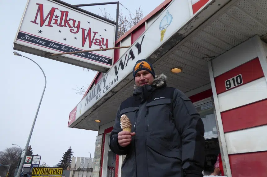 Frozen customers line up for frozen treat as Milky Way opens for season