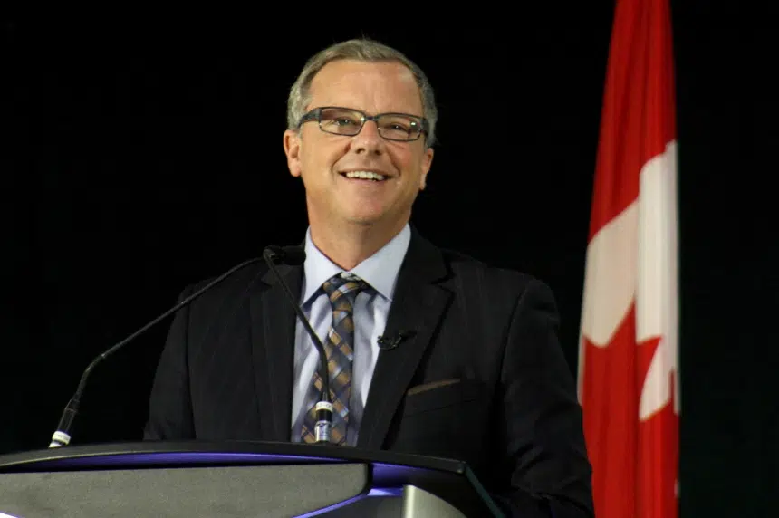 Premier Brad Wall gets extra top-up salary from Sask. Party