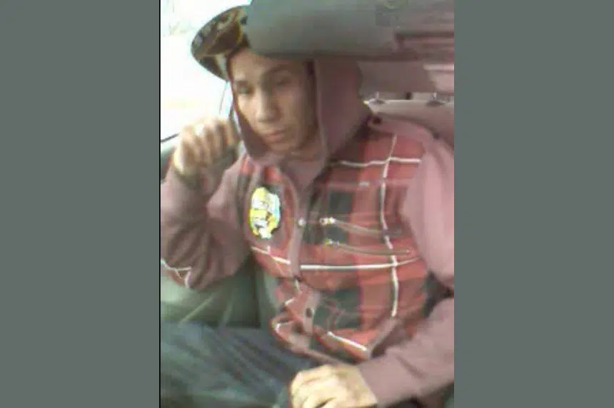 Police look for one man who threatened a cab driver