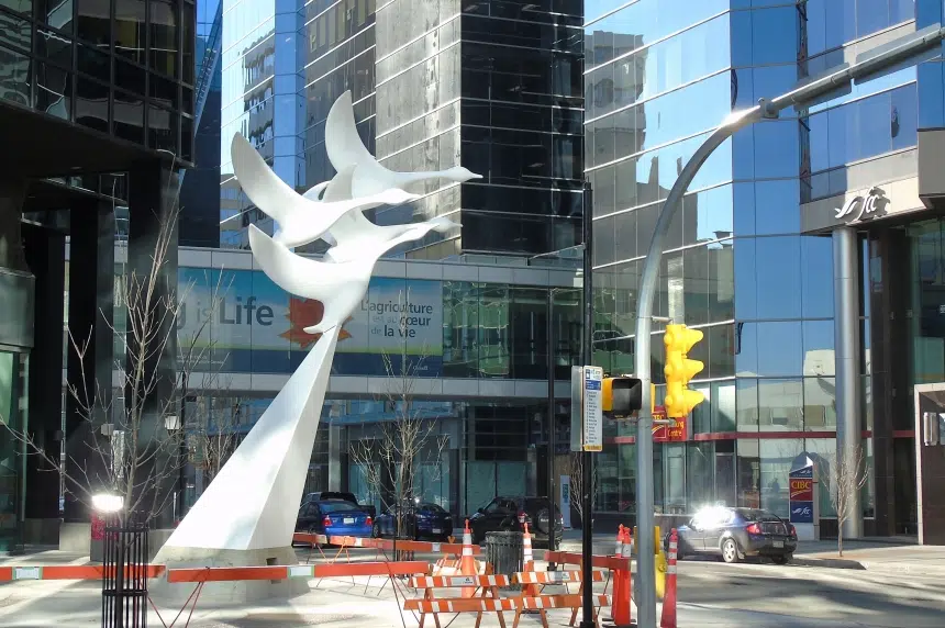 Flying geese sculpture returned to downtown Regina