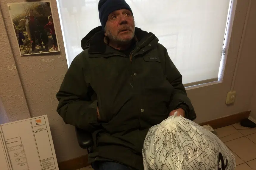 'People don't have to go through this:' homeless Regina man on winter on the streets