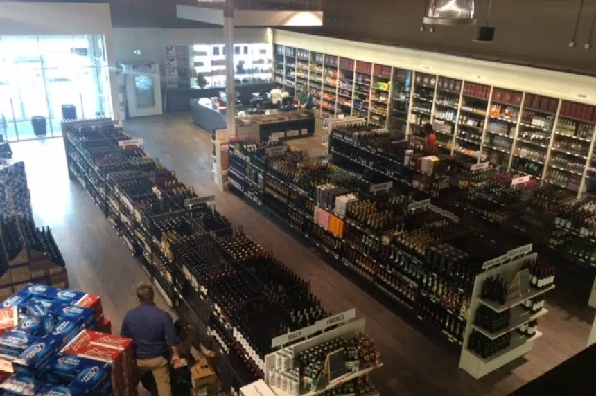 Private liquor store opens its doors in Regina's Harbour Landing