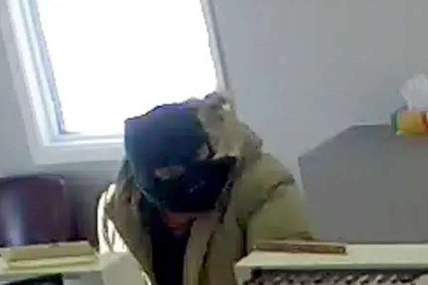 Suspect wanted in small town bank robbery near Weyburn
