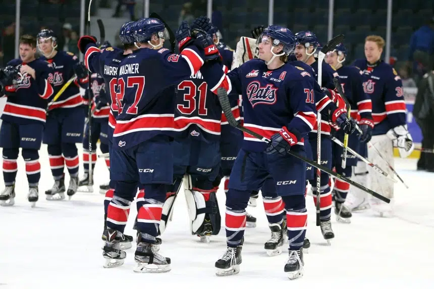 Pats win 7th straight, down Blades 5-2