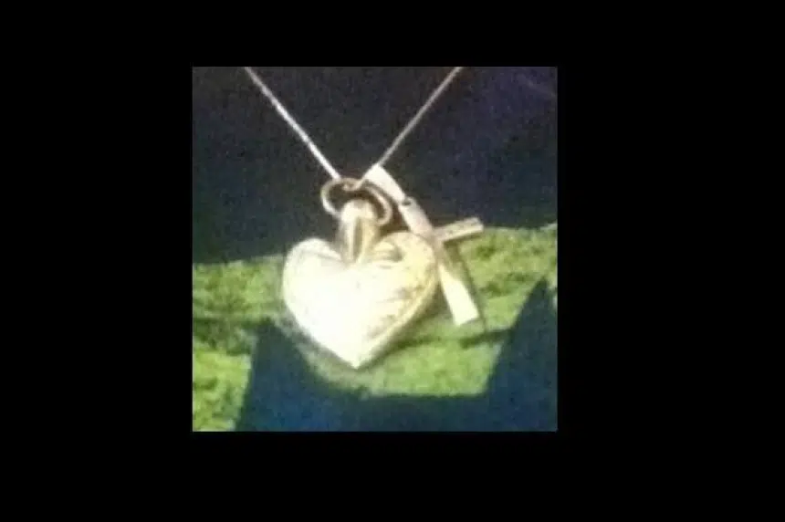 Saskatoon woman overjoyed with return of stolen locket containing husband's ashes