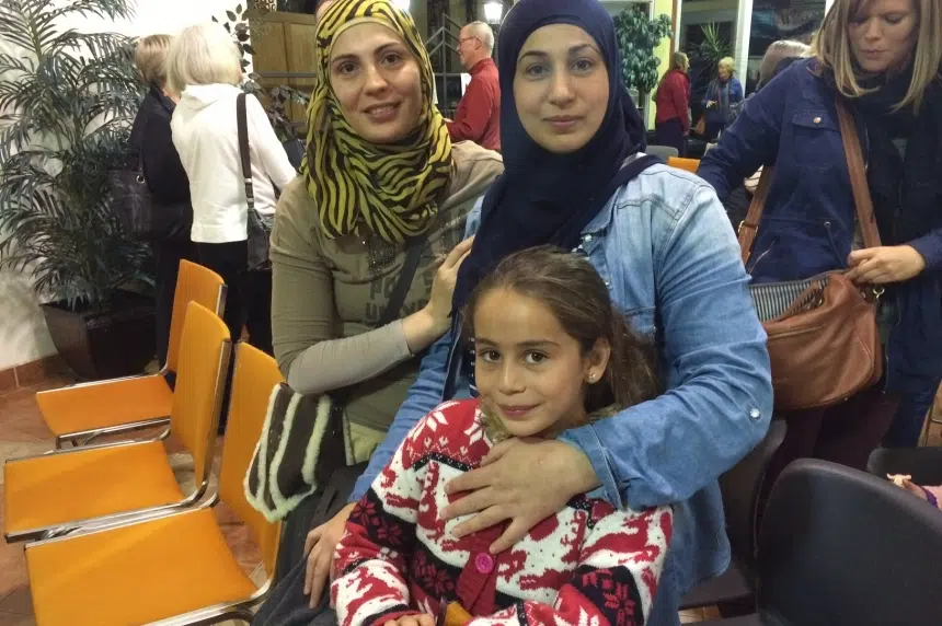 Syrian woman trying to reunite her family in Saskatoon