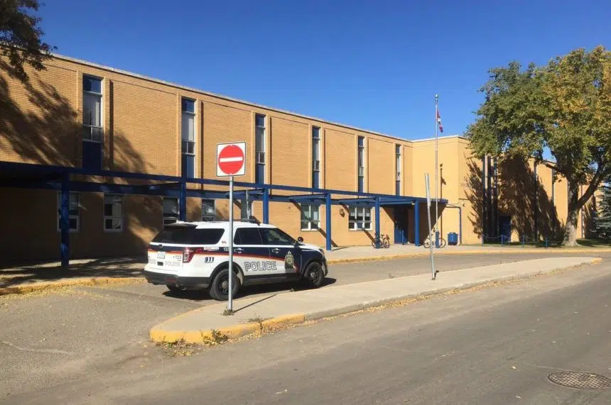 Boy, 14, charged with bringing gun to Saskatoon school