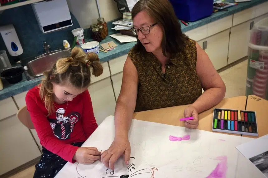Saskatoon EAL teacher helps pave way for newcomers