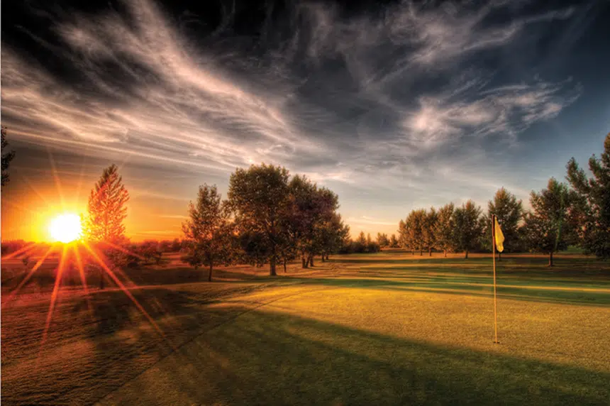 Last swing of the season: Saskatoon golf courses to close