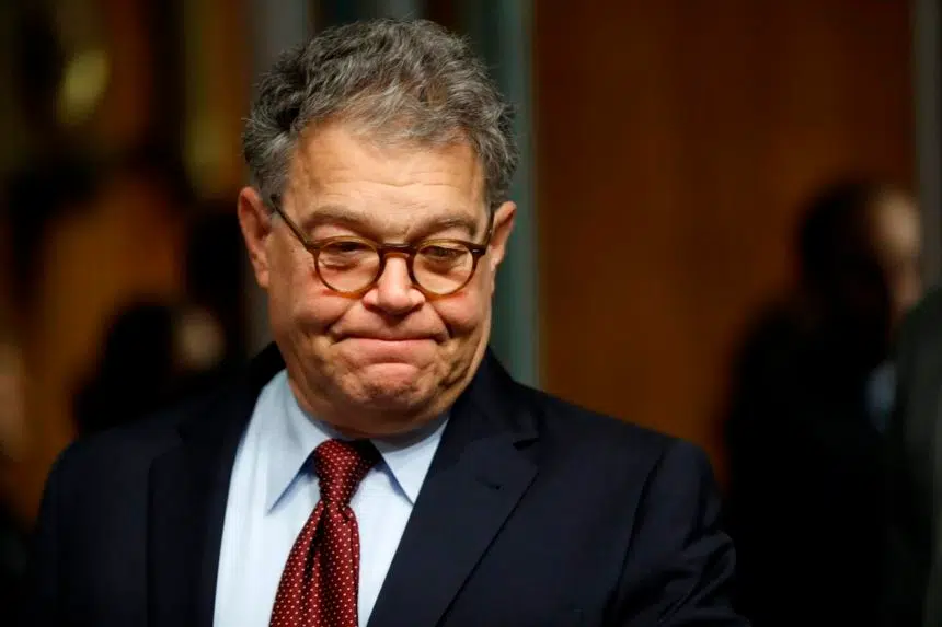 Franken apologizes after woman says he kissed, groped her