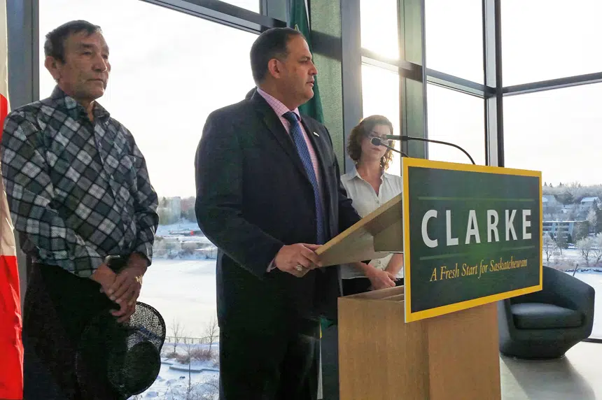 Rob Clarke drops Sask. leadership bid, endorses Cheveldayoff