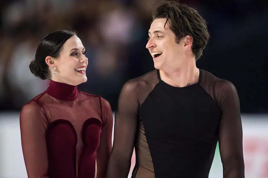 Ice dancers Virtue and Moir to carry flag at Pyeongchang Olympics