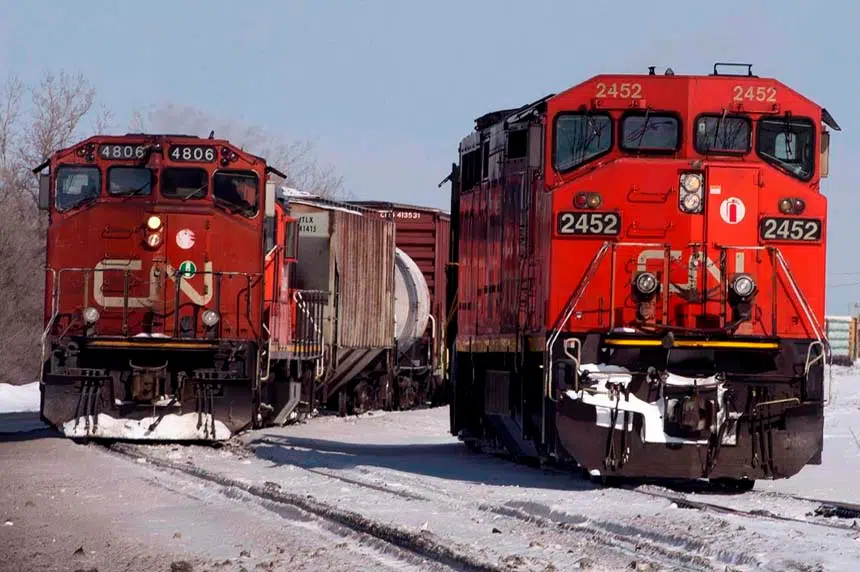 CN apologizes, promises immediate action to clear backlog of grain shipments