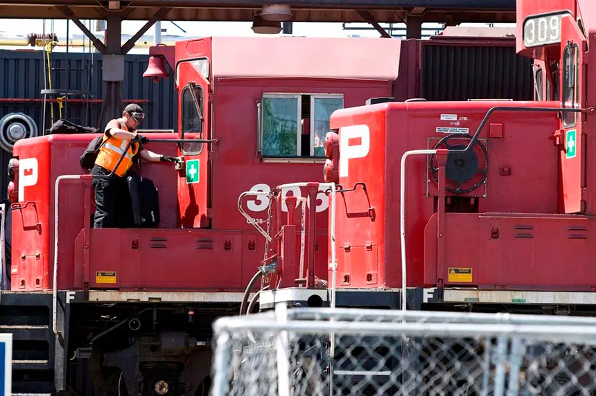 Fate of CP Rail contract offer to be decided by union members today