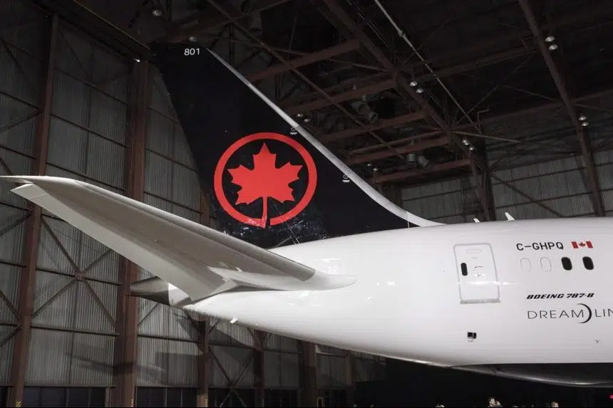Air Canada-led consortium signs deal to buy Aeroplan program from Aimia