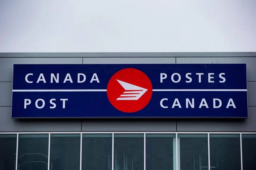 Labour minister calls on post office, union, to keep talking as strike threat looms