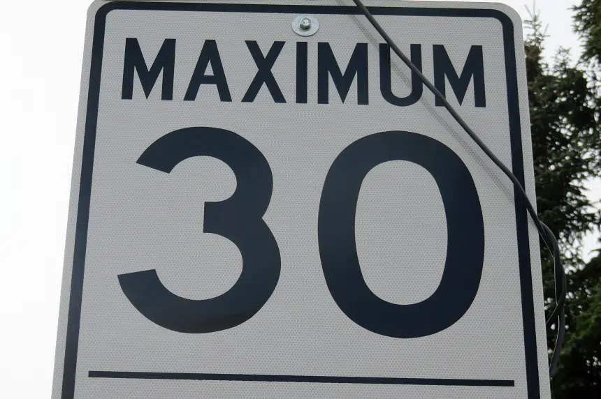 City report suggests cutting residential speeds to 30 km/h