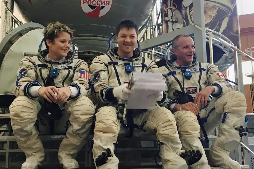 Crew, including Canadian, could be heading to space station Dec. 3: Russians