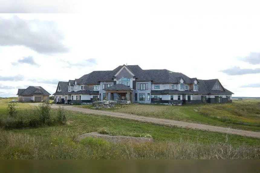 Sask. mystery mansion sells for $550K at auction