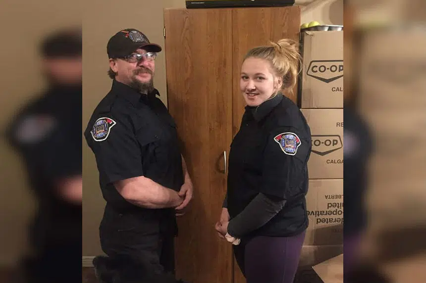 Teen loses 'number one fan' in firefighter dad killed on job