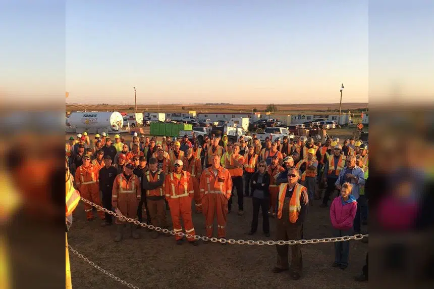 Pipeline crews raise $10K for daughter of fallen firefighter