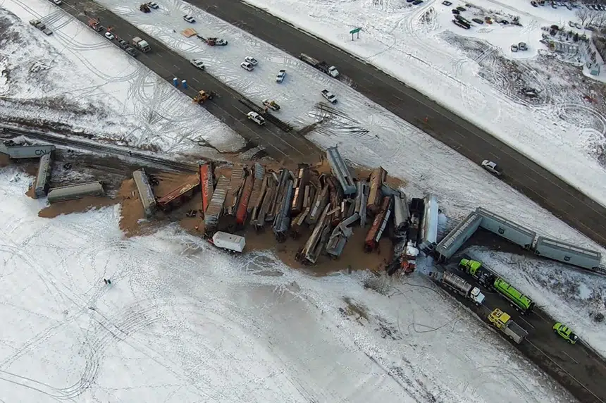 Derailment clean-up restricts traffic north of Saskatoon