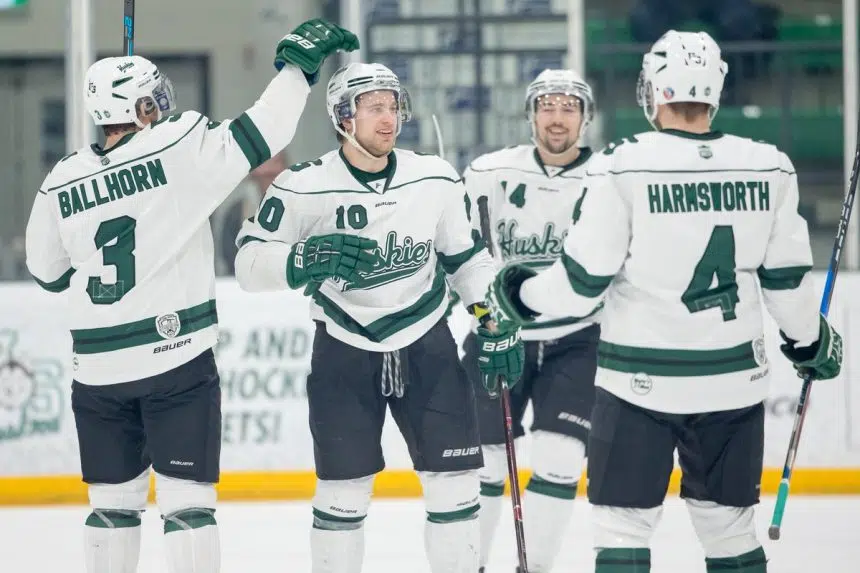 Huskies sweep Mount Royal, advance to Canada West Final