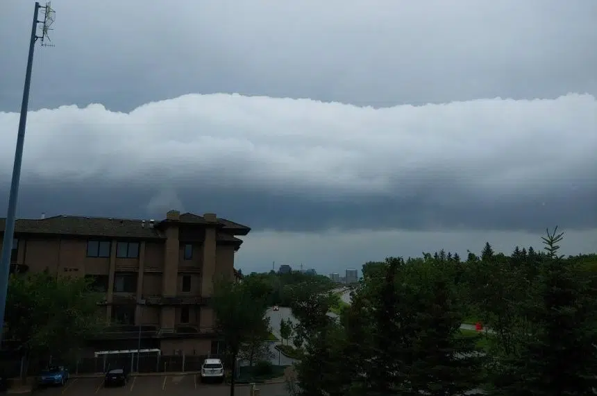 Strange looking cloud lingers over Saskatoon following thunderstorm