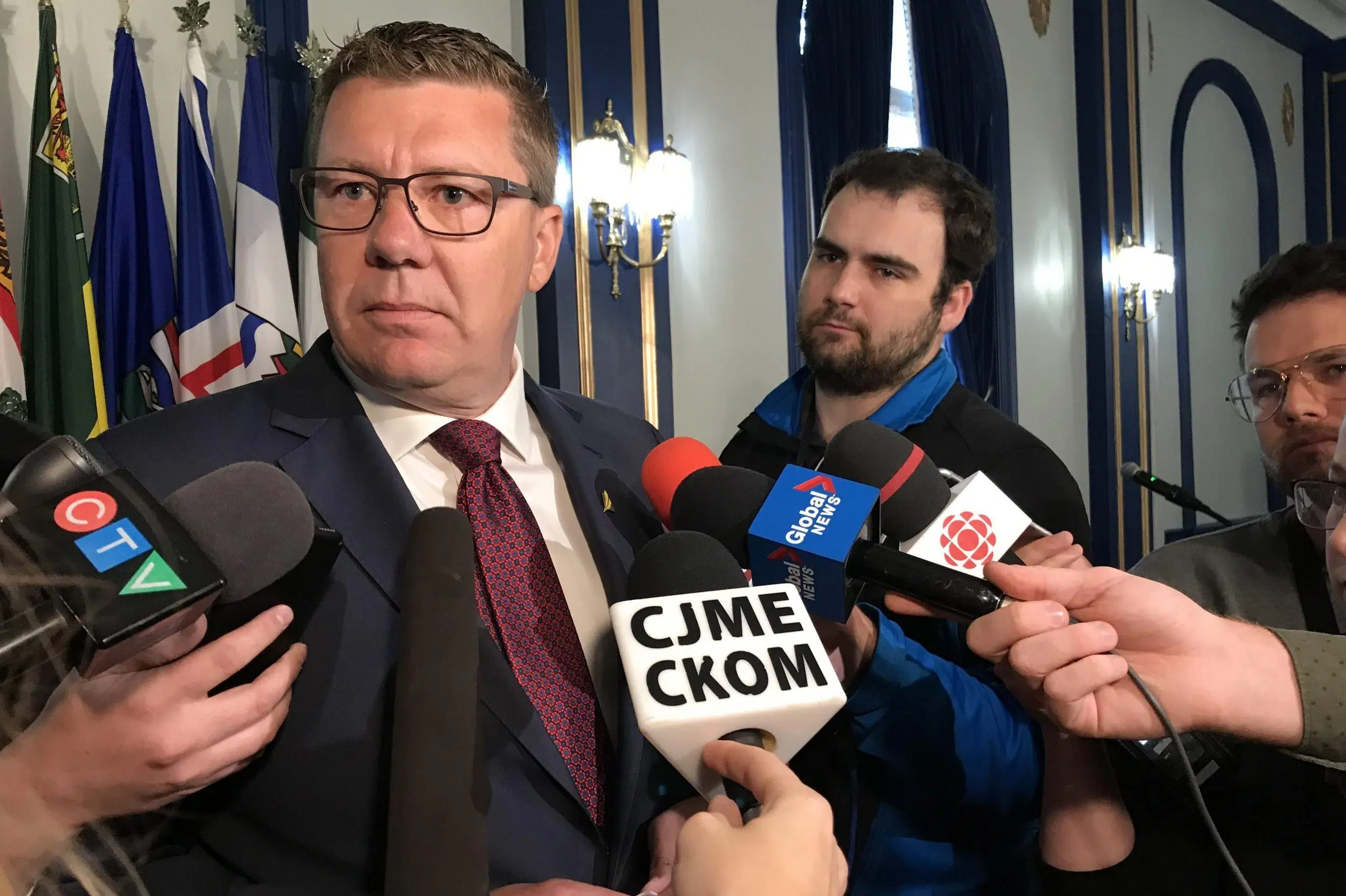 Premier challenges feds on infrastructure money, calls out Goodale