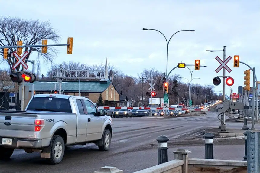 No easy fix for rail crossing delays, Saskatoon's mayor says