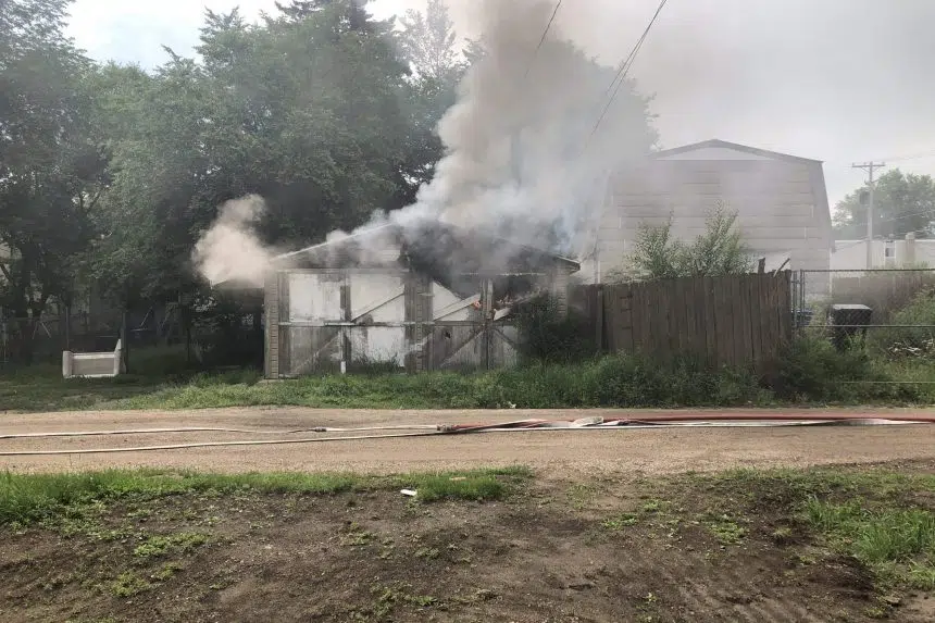 Firefighters battle garage blaze in Pleasant Hill
