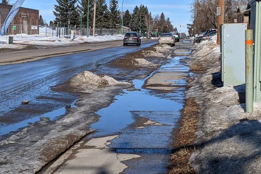 'They suck:' Saskatoon residents frustrated by potholes, grateful to see them dealt with