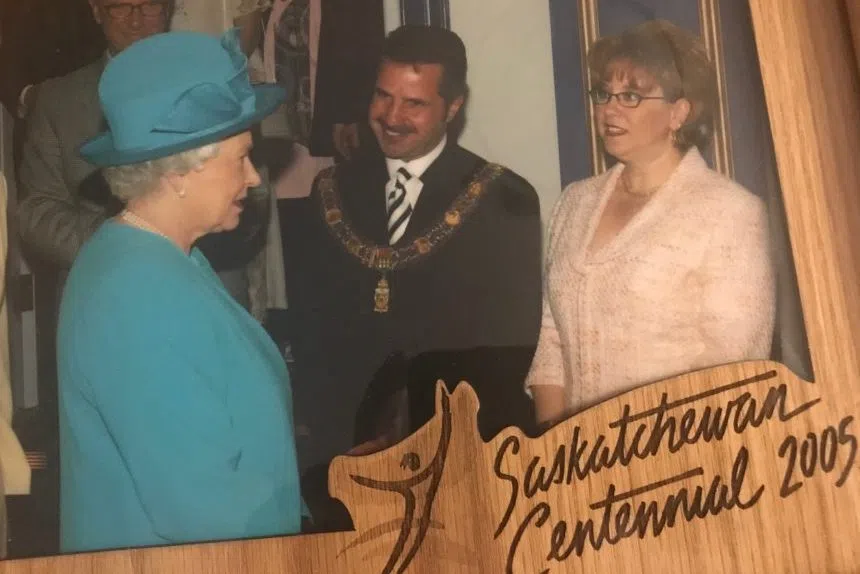 Queen remembered by former Sask. mayors after death