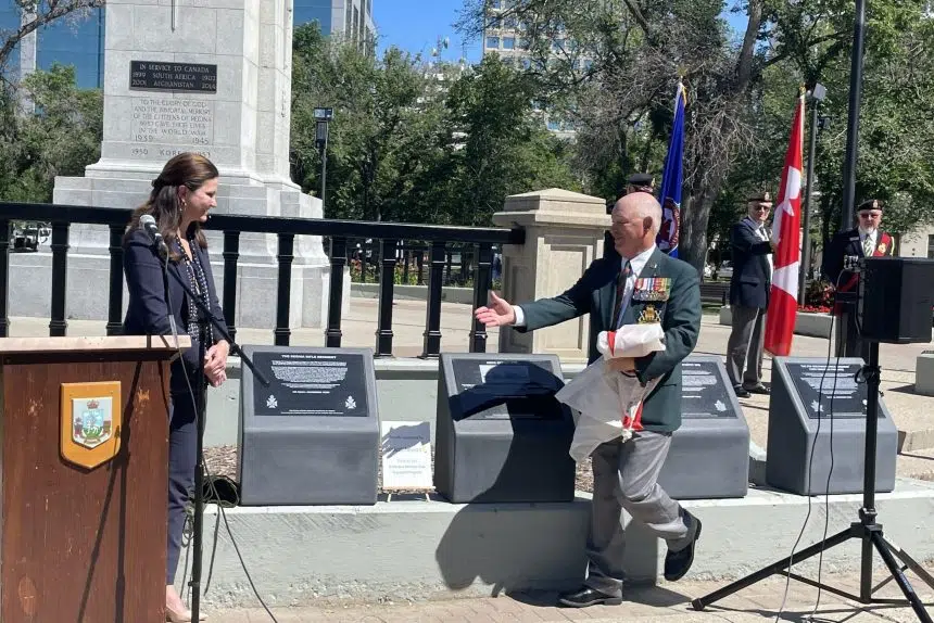 'Haven't been forgotten:' Two new pedestals unveiled at Cenotaph