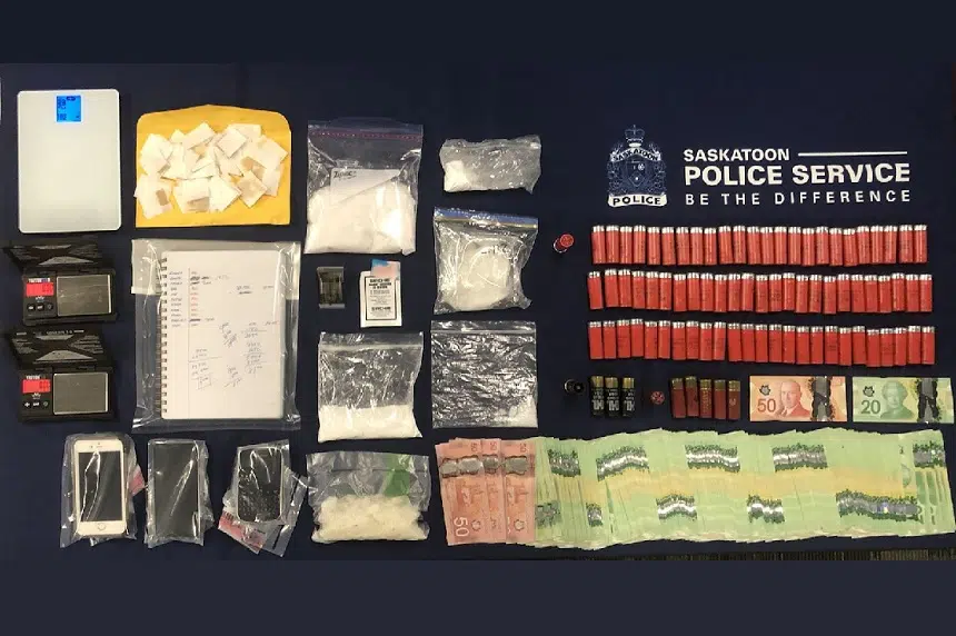 Meth, cocaine, cash seized after traffic stop in Saskatoon