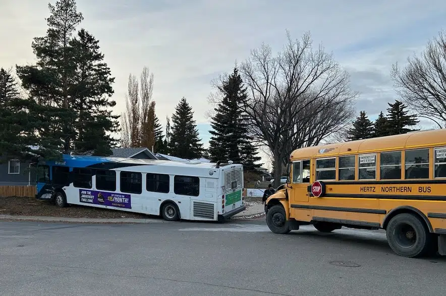 Driver injured after transit bus, school bus collide in Saskatoon